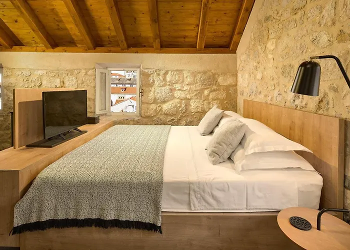 History Hvar 1529