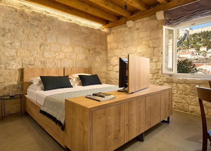 Gasthuis History Hvar 1529